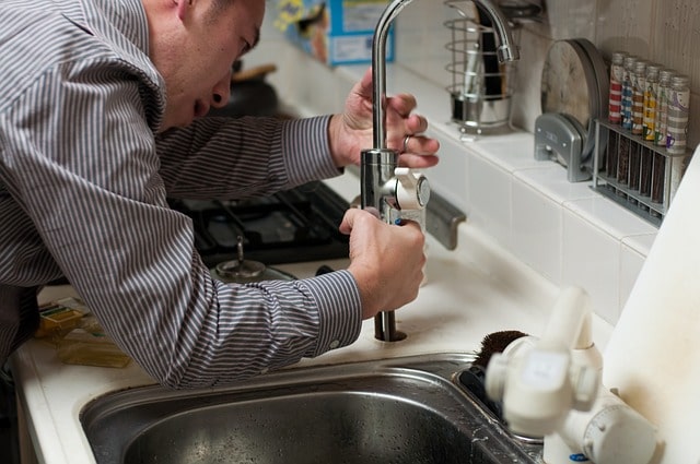Emergency plumber