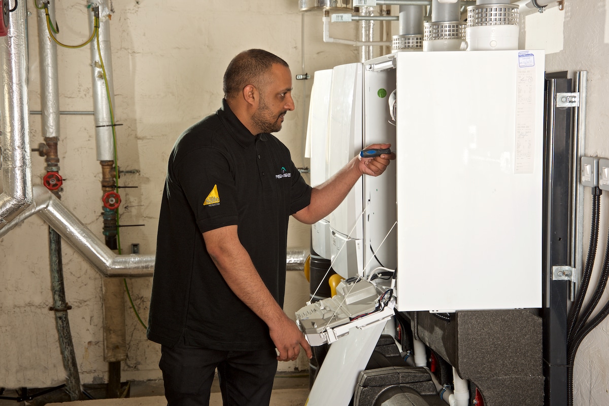 gas engineers london